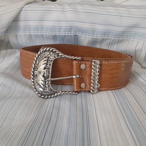 Nan Lewis Designs Accessories - leather belt vintage  Nan Lewis